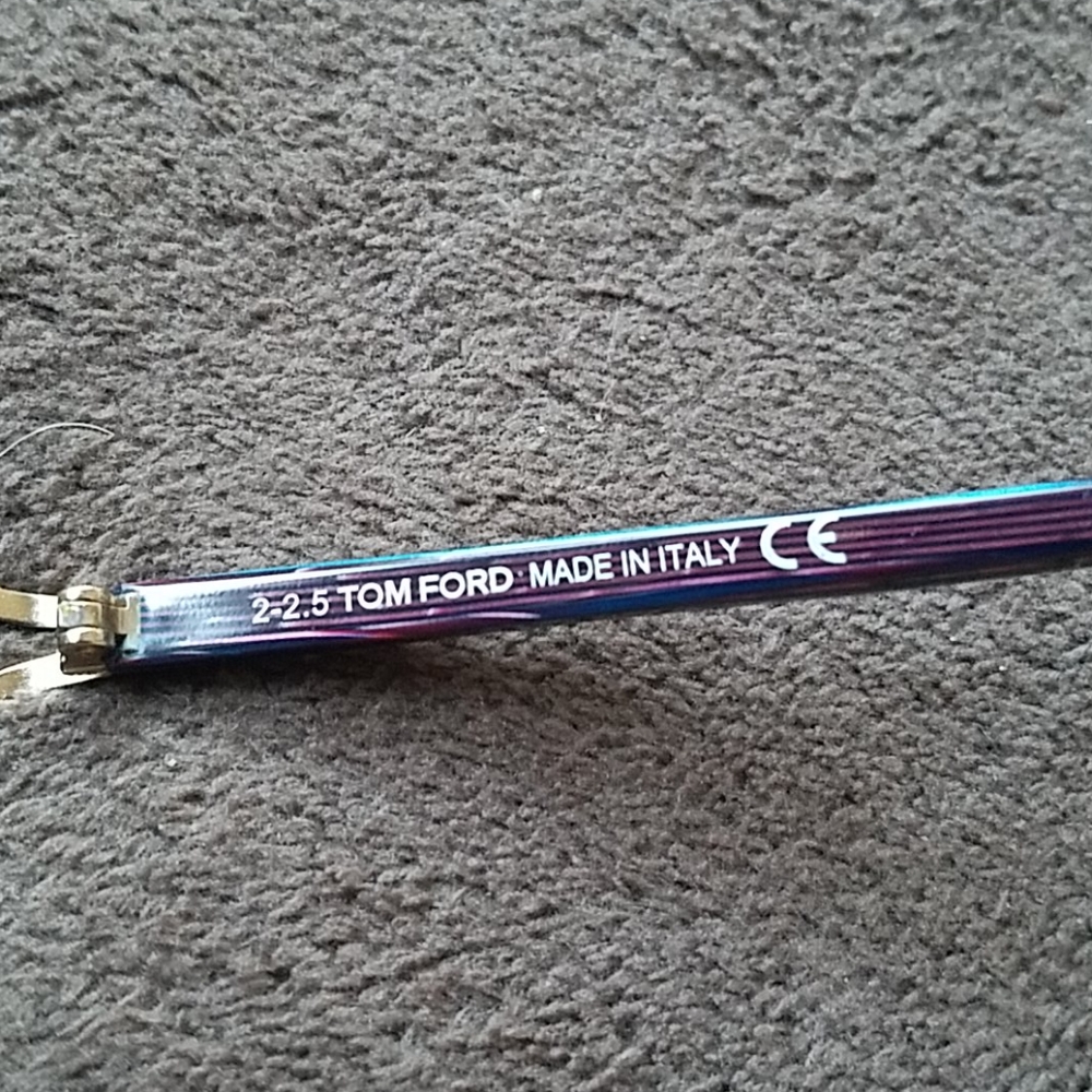 TOM FORD Celia Sunglasses - Picture 6 of 12